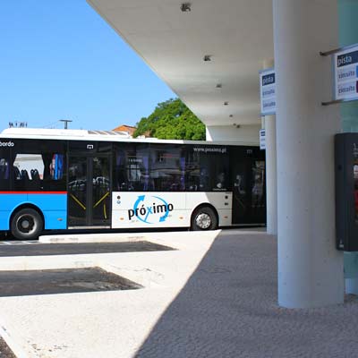 Flughafenbus 16 