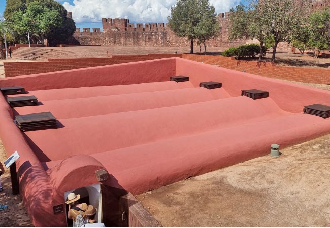 cistern Castelo de Silves