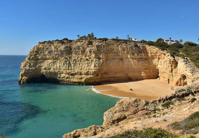 Praia do Carvalho beach