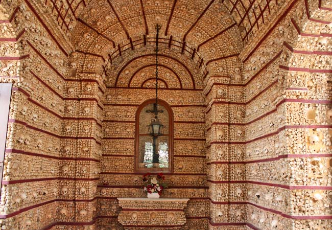 chapelle des os, Faro