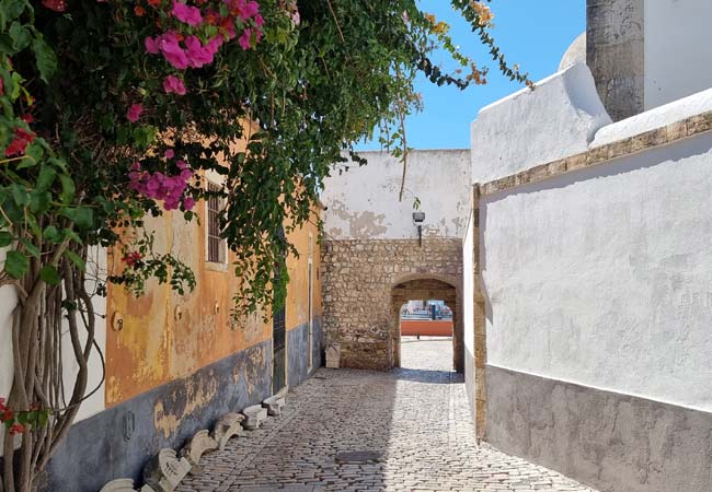 Porta Nova gateway Faro