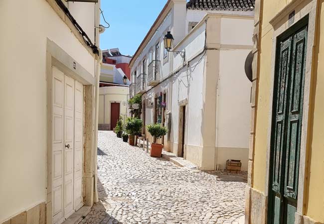 cobbled backstreets of Loulé