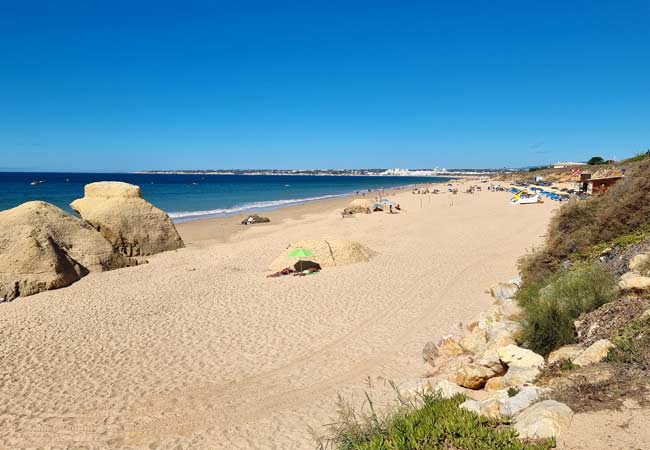 Praia da Galé plage