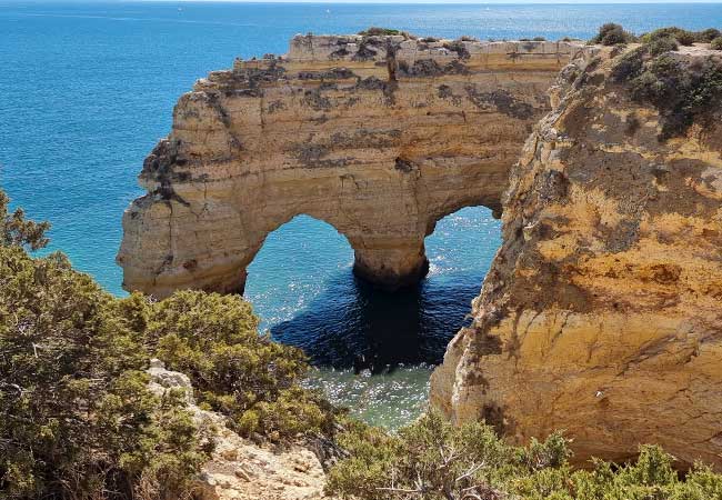 Arcos Naturais Praia da Marinha