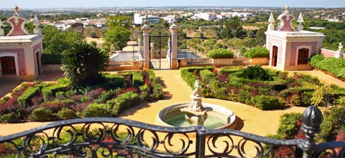 Os jardins do Palácio de Estoi