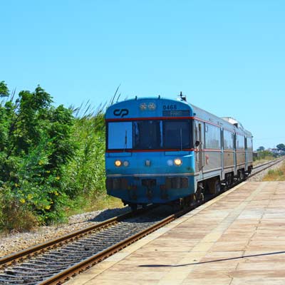 tavira train